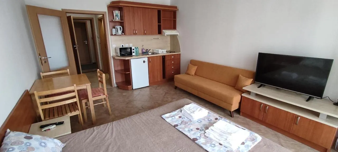 Central Plaza -Студио Apartment Sunny Beach